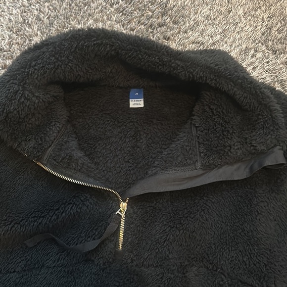 Old Navy Women Size M black High-Neck Half-Zip Sherpa Sweatshirt - Picture 6 of 9